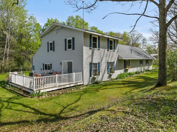 18380 Grass Lake Rd, Big Rapids, MI 49307