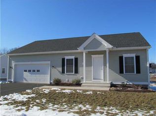 66 Chapman Chase, Windsor Locks, CT 06096