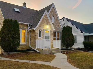 4045 North Montreal STREET, Milwaukee, WI 53216