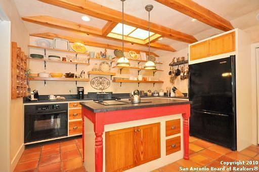 5th image of 2819 Quail Oak St