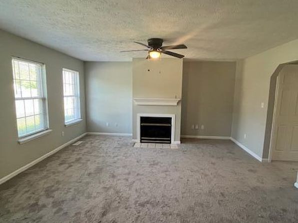 lexington-kentucky-84432293 picture