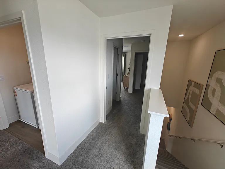 1594 Grazer Way — Photo 33