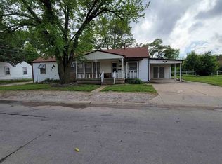 2401 S Roosevelt St, Wichita, KS 67210