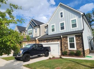 8420 Garnet Rose Ln, Raleigh, NC 27615