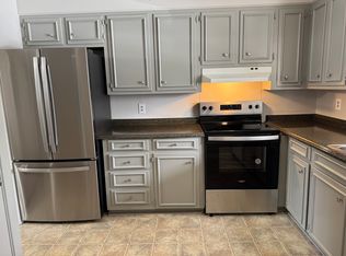 949 Myrtle Ct, Mount Pleasant, SC 29464