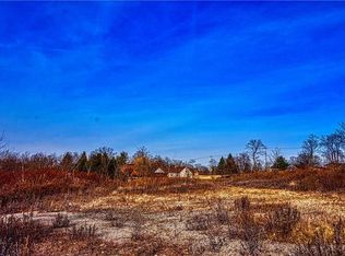 Roosevelt Rd, Pittsburgh, PA 15237