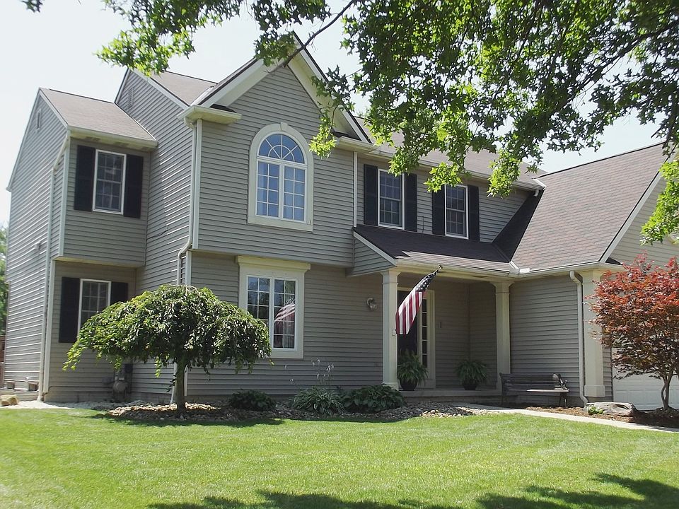 1st image of 212 Ashland Ave