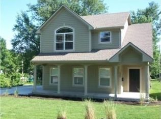 1209 E 25th St S, Independence, MO 64055