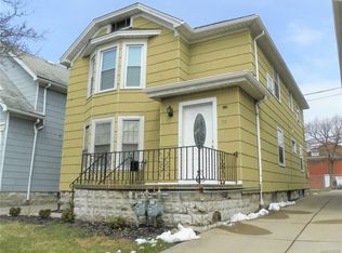 35 Avery Ave, Lackawanna, NY 14216