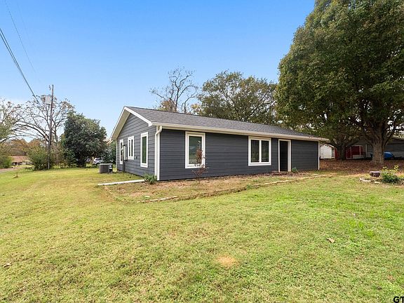 2nd image of 23190 Lakewood Dr