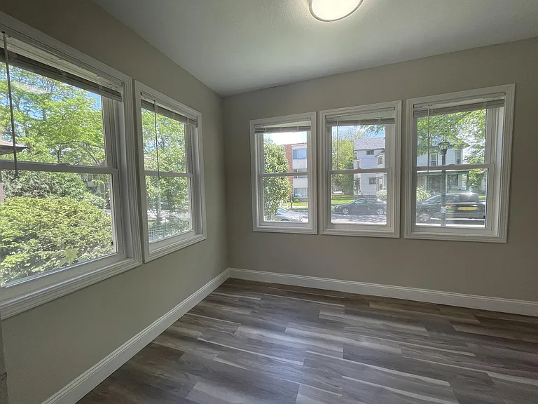 2720 Dupont Ave S #1 — Photo 5
