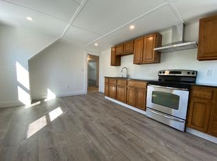 18 Forest St #3, Rockport, MA 01966