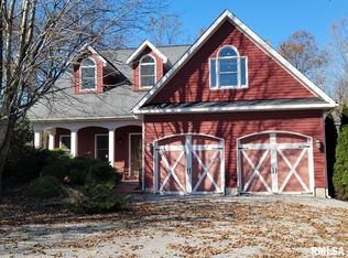 5725 Wing Hill Rd, Cobden, IL 62920