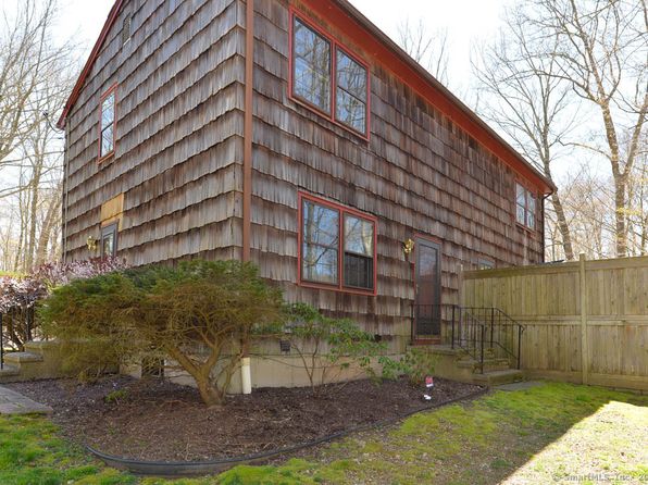 12 Church Rd