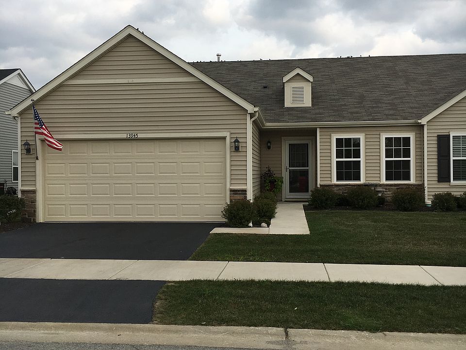1st image of 13945 Pickett Way