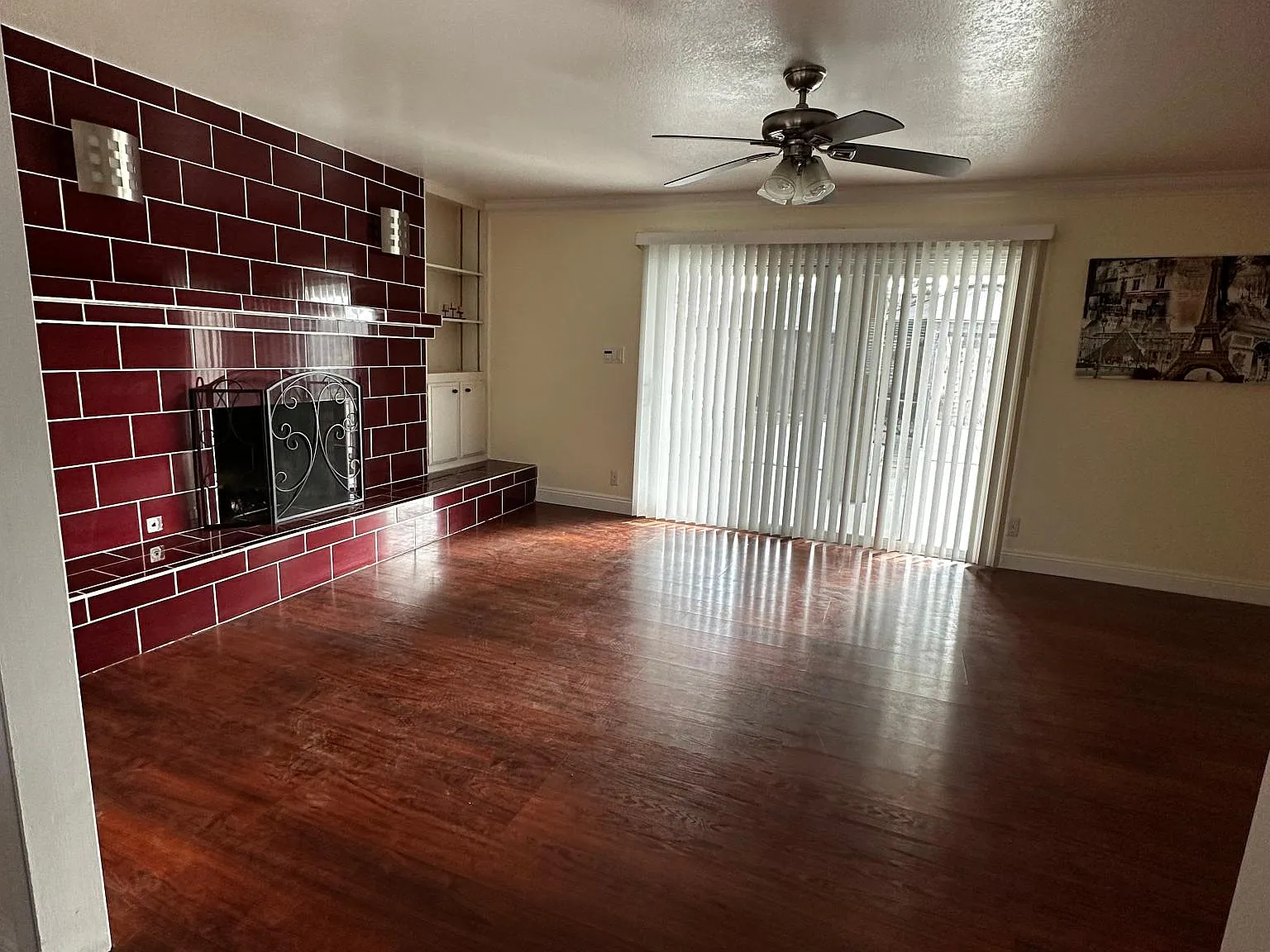 4 bed, 1894 sqft, $2,500 — Photo 4