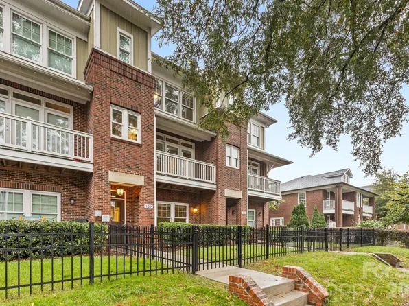 129 Grandin Rd, Charlotte, NC 28208
