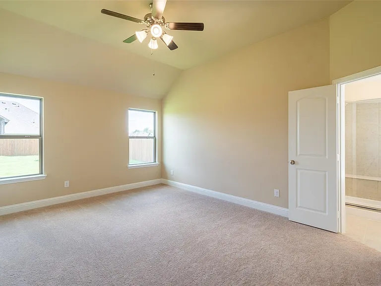 3014 Bobcat Dr — Photo 9