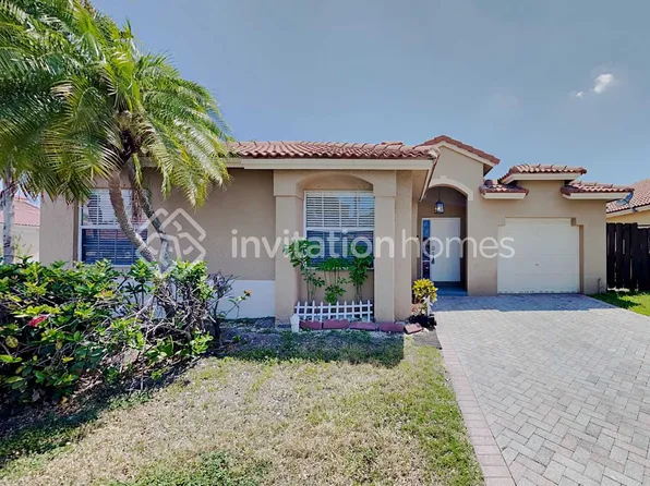 8103 SW 157th Pl, Miami, FL 33193