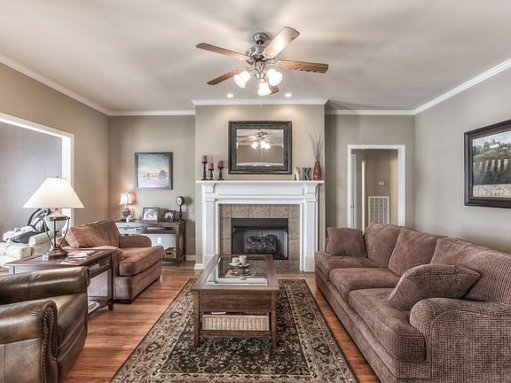 5th image of 281 Osprey Dr
