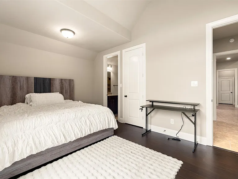 4410 Cobalt Cross St — Photo 29