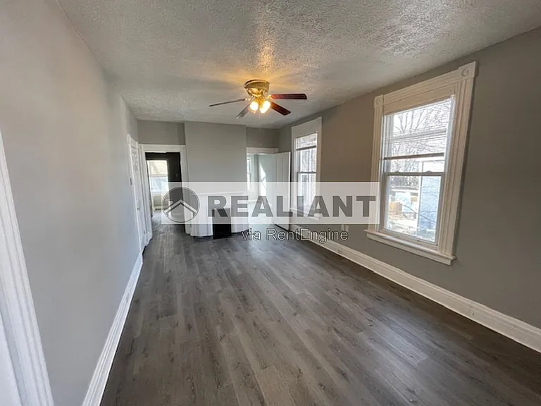 26 Euclid St #2 — Photo 4