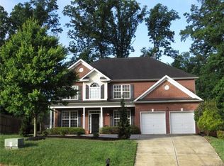 12411 Hampton Place Dr, Charlotte, NC 28269
