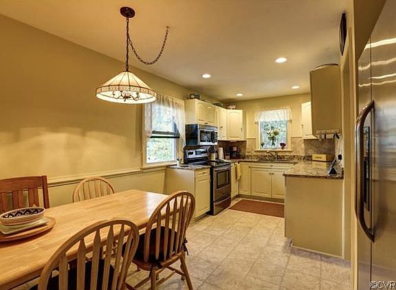 3rd image of 8307 Pamela Dr