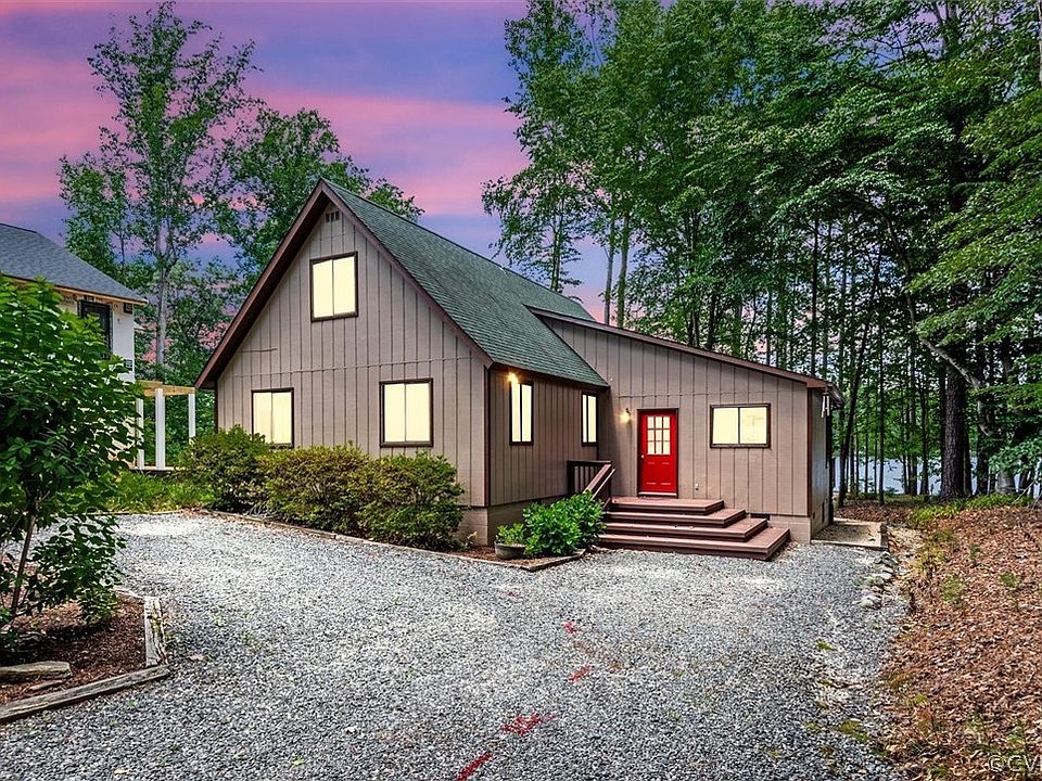 1st image of 144 Lake Caroline Dr