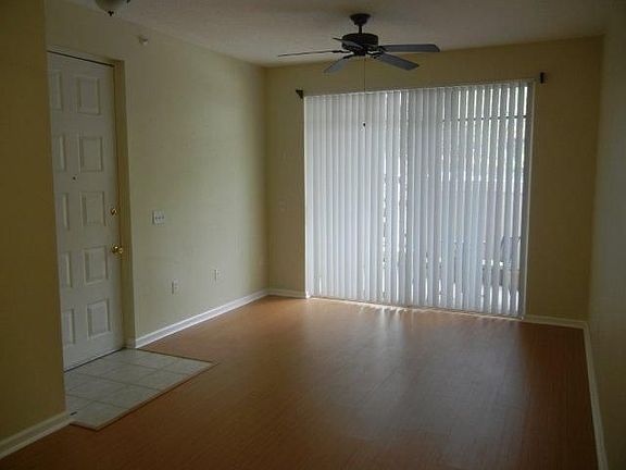 3rd image of 4892 Chancellor Dr APT 11