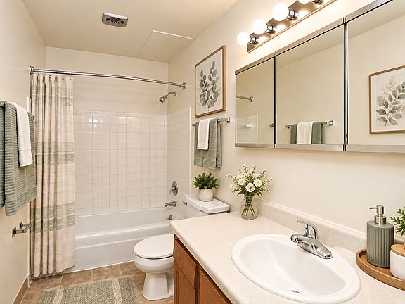 5th image of 4475 W Dean Rd APT 124