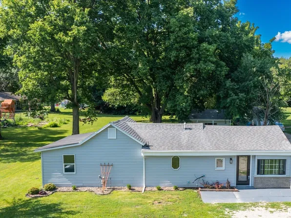 6635 W Wheeler Rd, Mapleton, IL 61547