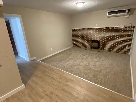 5th image of 702 6th St APT 3