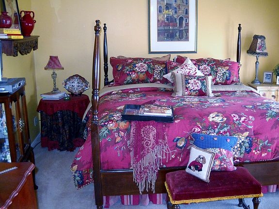 Master w/kingsize furn.