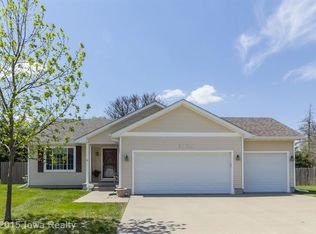 1980 SE Leeann Dr, Waukee, IA 50263