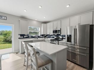 1165 Cunningham Ave, Pataskala, OH 43062