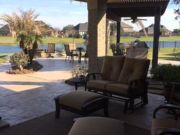 5th image of 1033 Heritage Oaks Dr