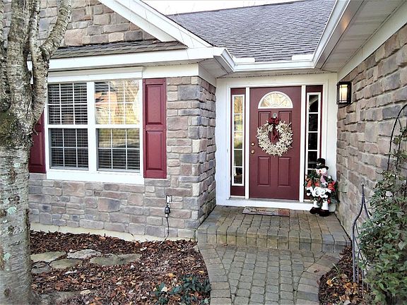2nd image of 1138 Heritage Ct