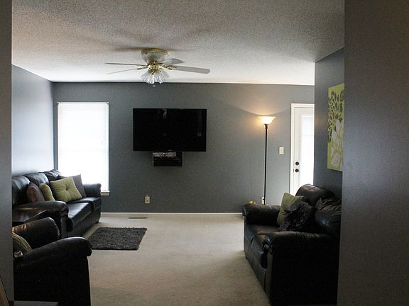 2nd image of 6082 Kenridge Circle