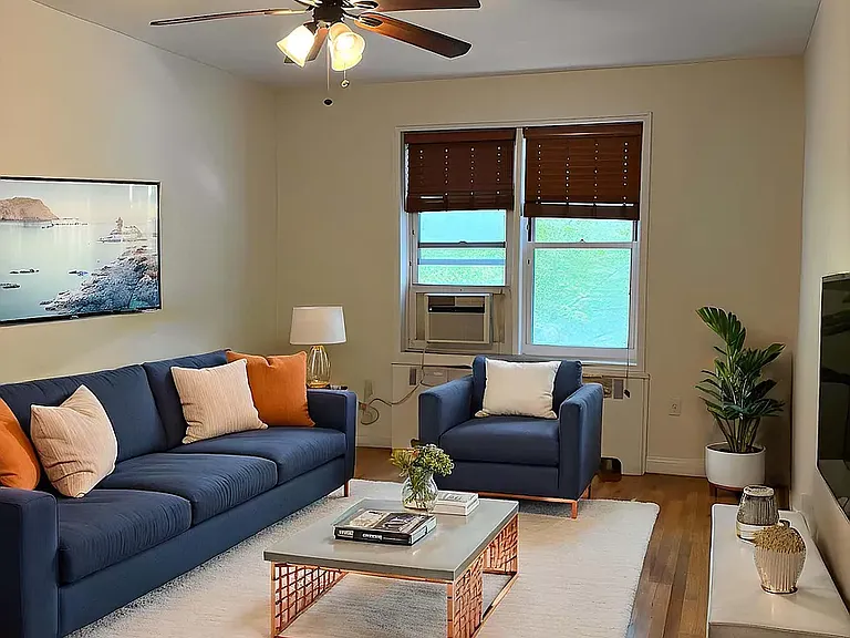 300 W 53rd St #3D — Photo 4