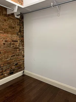 Rented by Voro New York | media 30