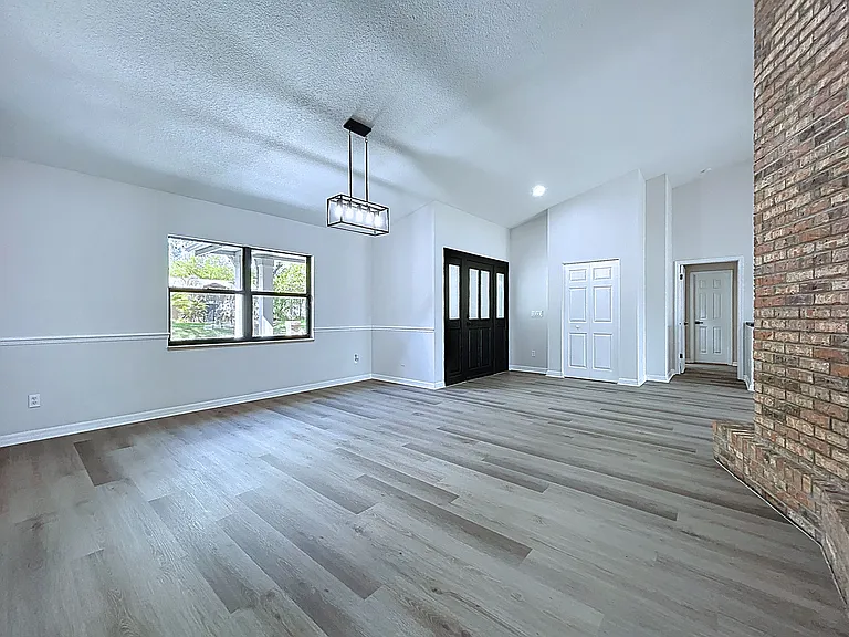 2881 Hammock Dr — Photo 41