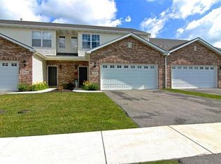 7656 E 111th Ln, Winfield, IN 46307