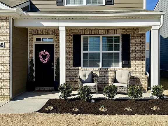 3rd image of 7288 Scotlyn Way