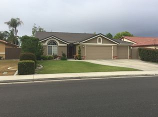 5401 Glacier Springs Dr, Bakersfield, CA 93313