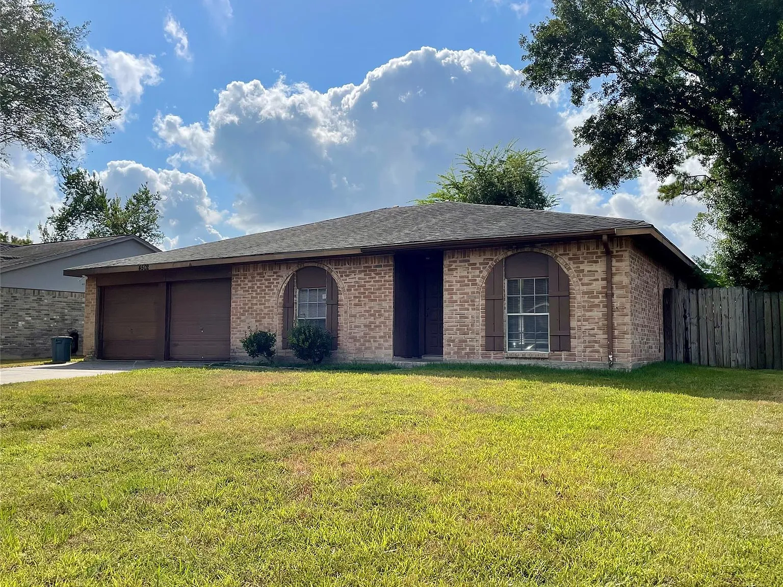 3 bed, 2.0 bath, 1659 sqft, $1,650 — Photo 3