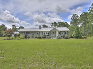 1727 2nd St, Loris, SC 29569