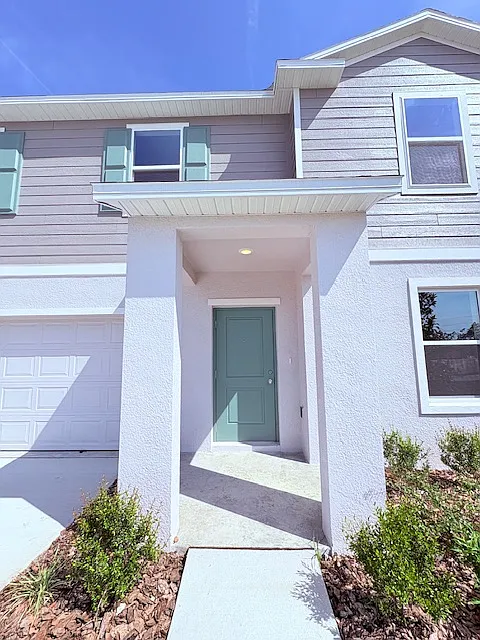 5 bed, 2451 sqft, $2,800 — Photo 4