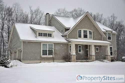 2nd image of 7075 Black Forest Dr NE