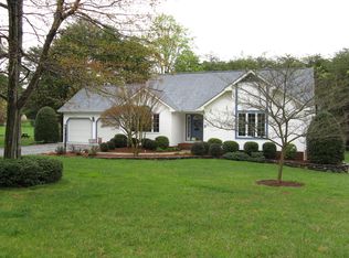 88 Somerset Pl, Rustburg, VA 24588